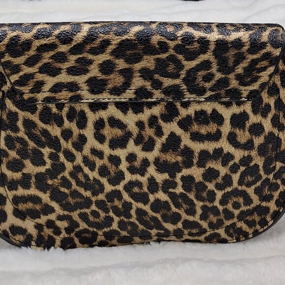 Leopard Print Flap Bag with Gold Dangle Accents – Unbranded - Picture 8 of 10